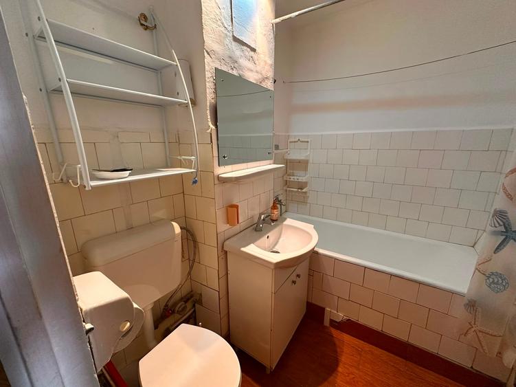 Apartament cu 2 camere decomandat în Mihai Bravu