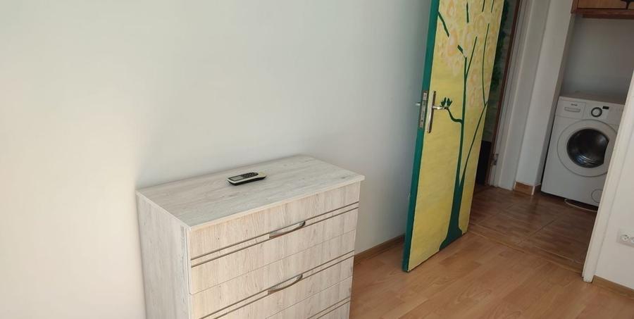Apartament cu 2 camere decomandat în Drumul Taberei