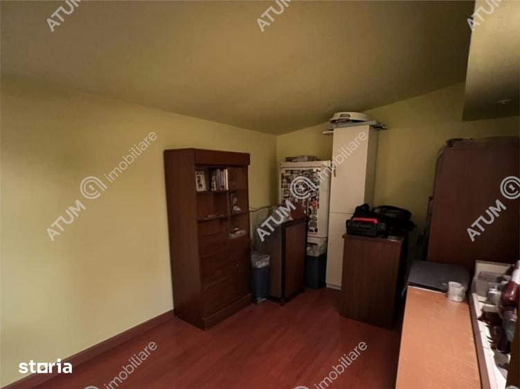 Casă cu 4 camere cu Teren 1310 Mp în Gușterița