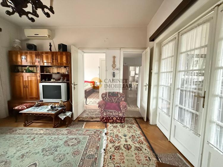Apartament cu 3 camere circular, mobilat în Gara de Nord