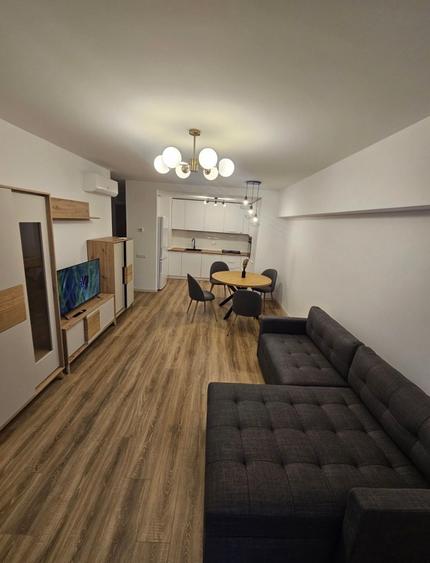 Apartament cu 2 camere decomandat în Drumul Taberei