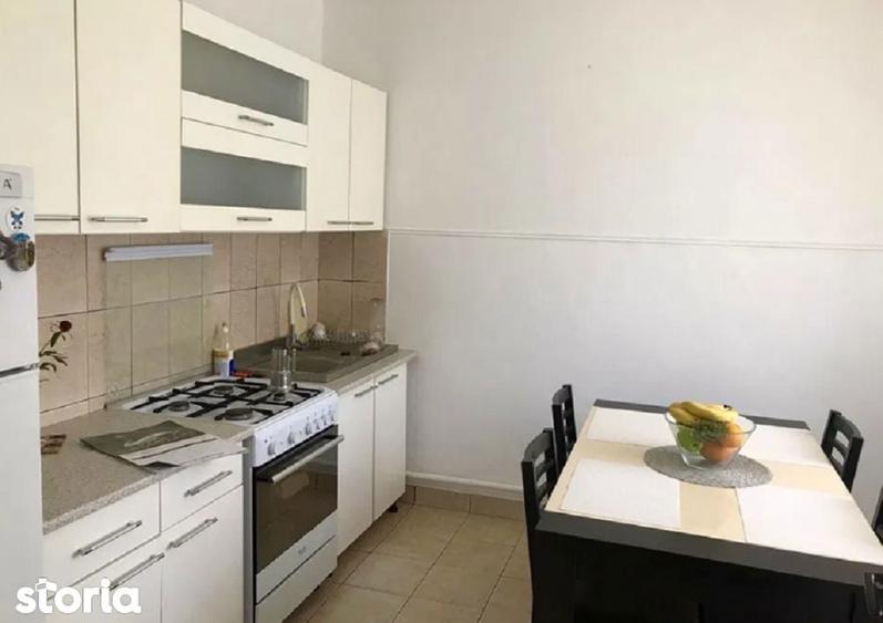 Casă cu 4 camere cu Teren 400 Mp în Km 5