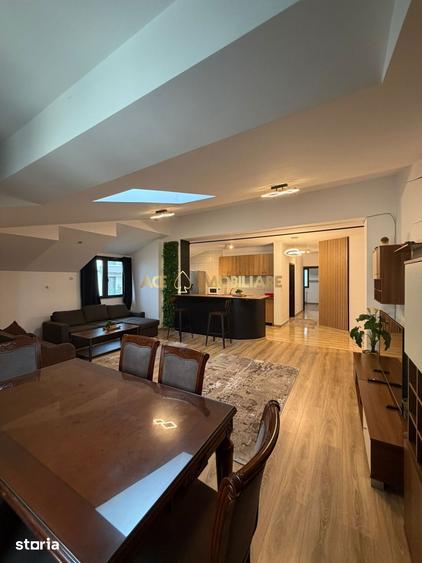 Apartament cu 4 camere, mobilat în Băneasa