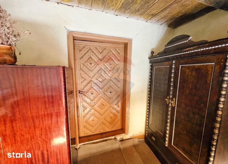 Casă cu 4 camere cu Teren 10486 Mp în Ohaba Lungă