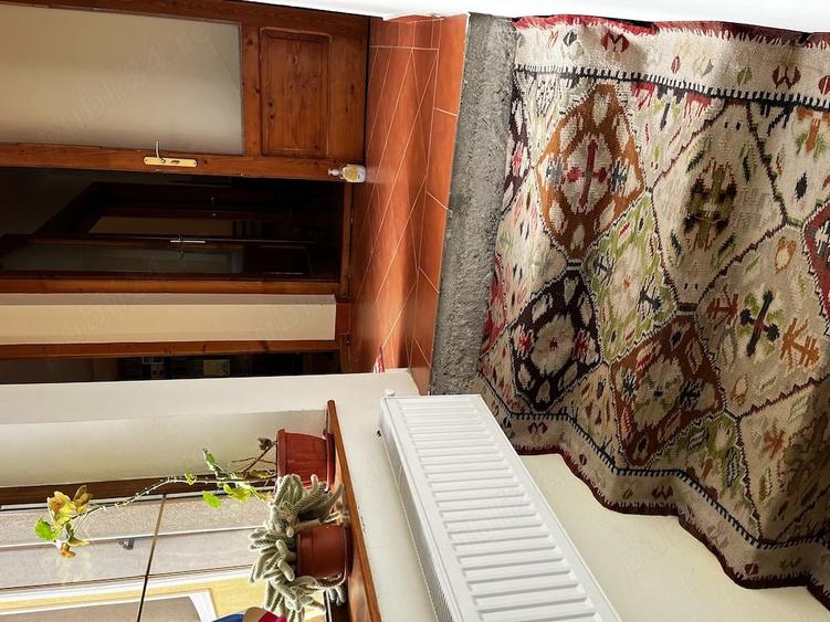 Casă cu 3 camere cu Teren 398 Mp în Lipoveni