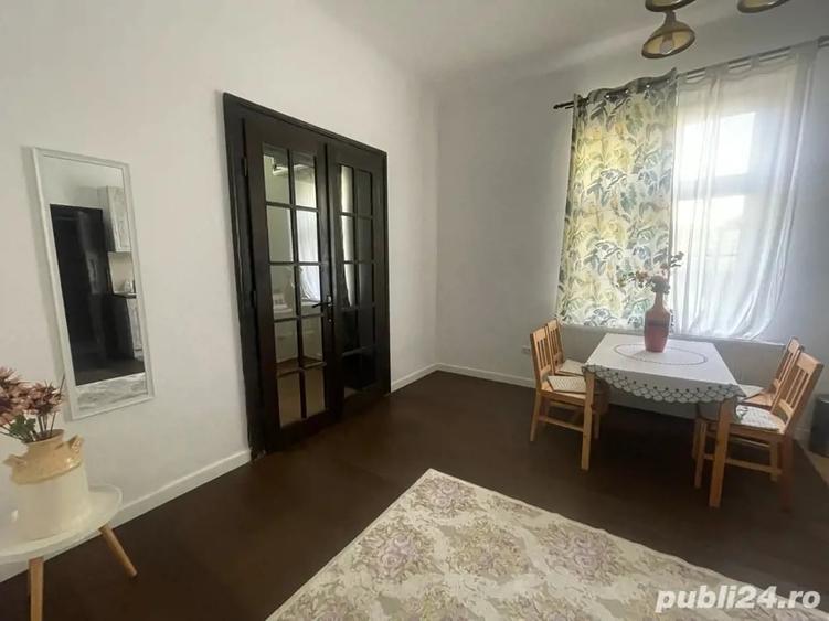 Casă cu 2 camere în Central