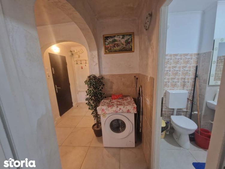 Apartament cu 3 camere, mobilat în Tomis III