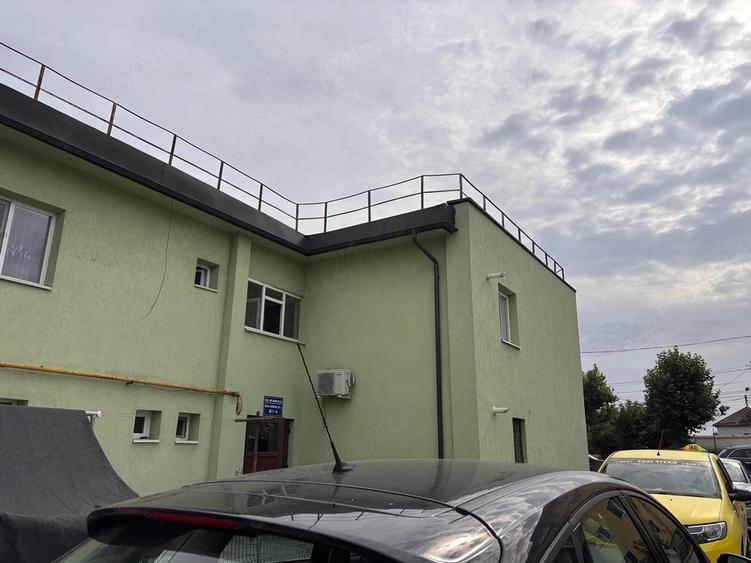 Apartament cu 2 camere decomandat în 1 Decembrie