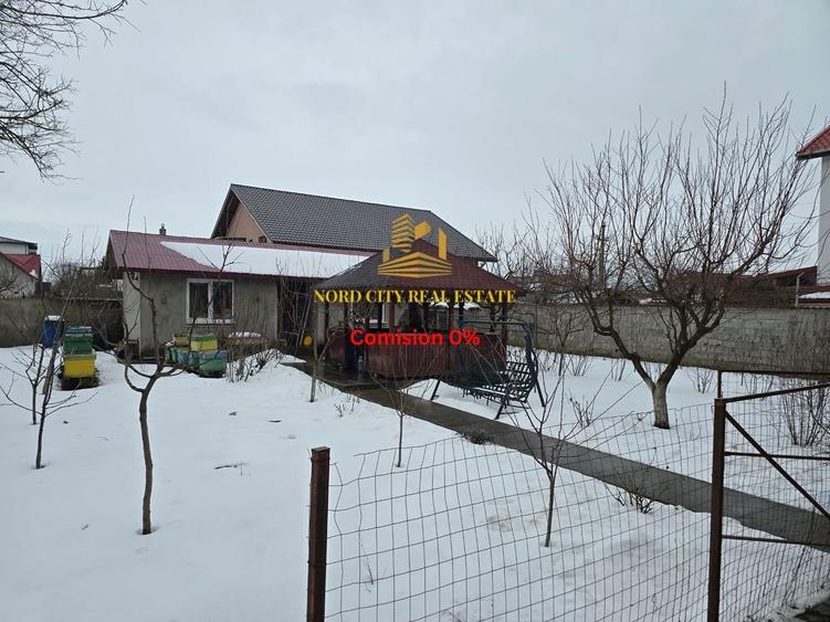 Duplex cu 4 camere cu Canalizare în Pasărea