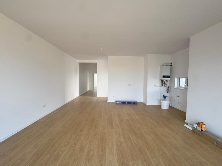 Casă cu 3 camere cu Teren 315 Mp în Moșnița Nouă
