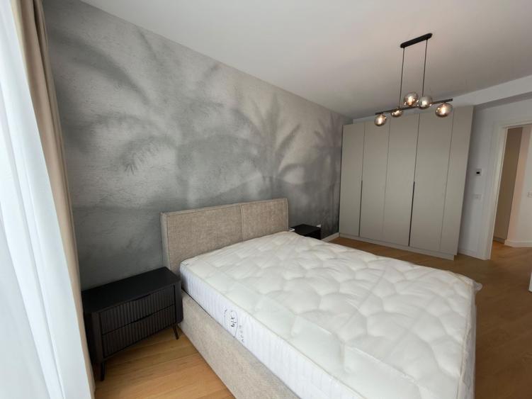 Apartament cu 4 camere în Iancu Nicolae
