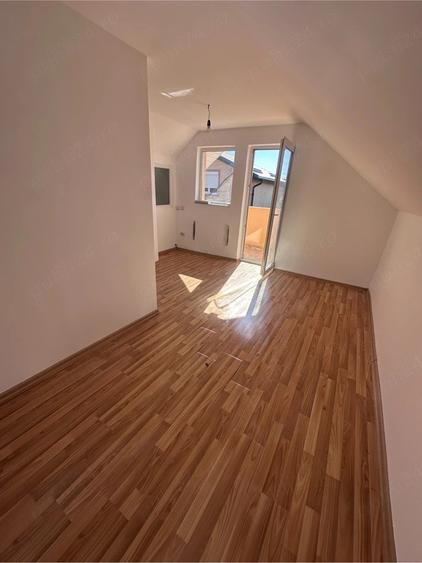 Casă cu 3 camere cu Teren 271 Mp în Valu lui Traian