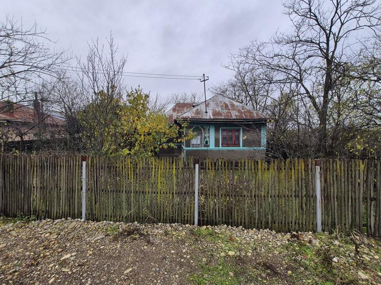 Casă cu 4 camere în Zalhanaua