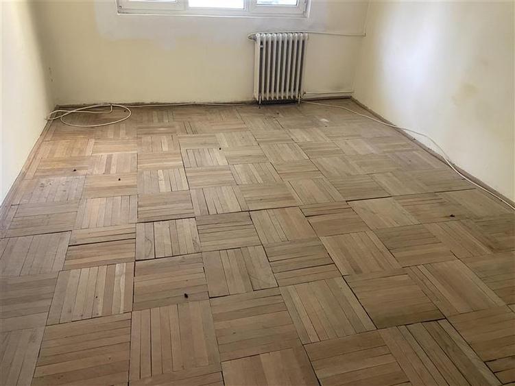 Apartament cu 2 camere decomandat în Sud