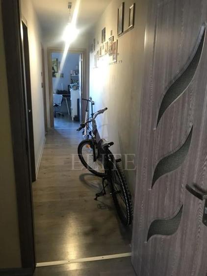 Apartament cu 3 camere semidecomandat în Gheorgheni