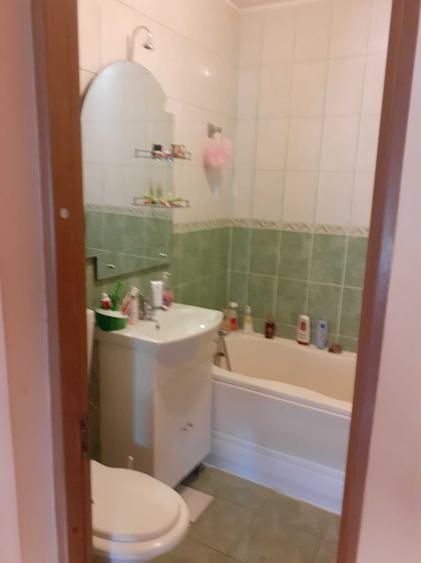 Apartament cu 2 camere decomandat în Exterior Vest