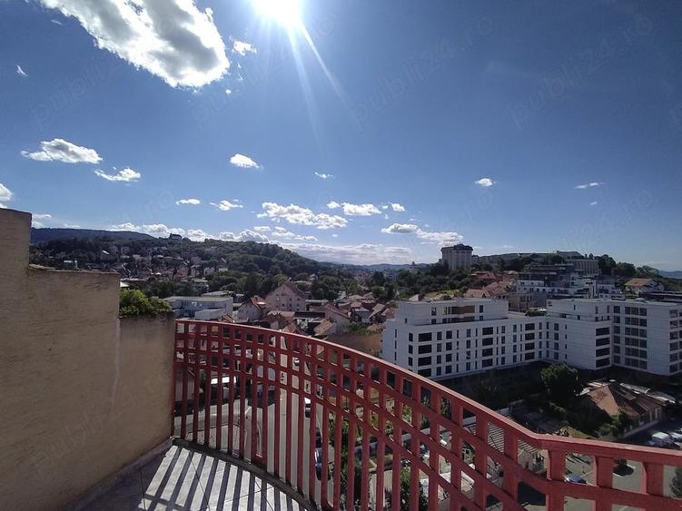 Apartament cu 3 camere decomandat în Griviței