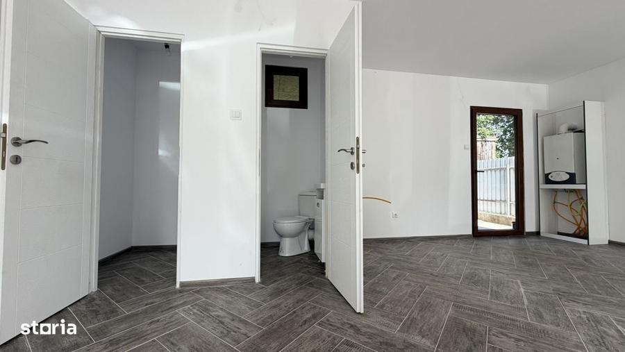 Spațiu comercial, de 36 mp, în Central