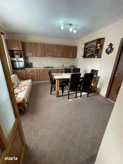 Apartament cu 5 camere în Mureșel