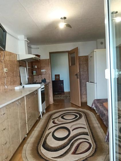 Apartament cu 2 camere decomandat în Exterior Vest