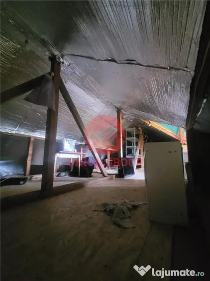 Apartament cu 3 camere decomandat în Lumina