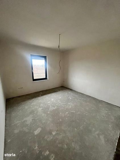 Casă cu 3 camere în Bercu Roșu
