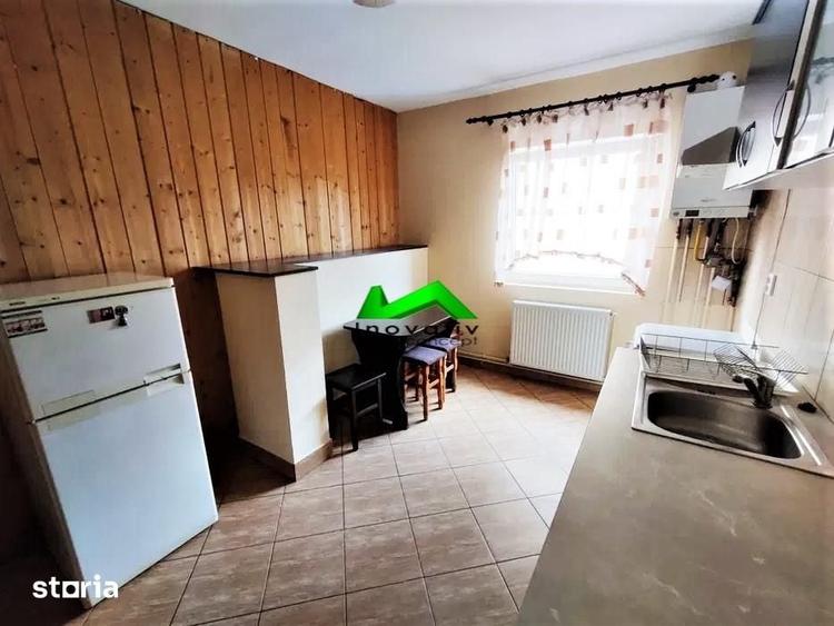 Apartament cu 3 camere decomandat în Turnișor