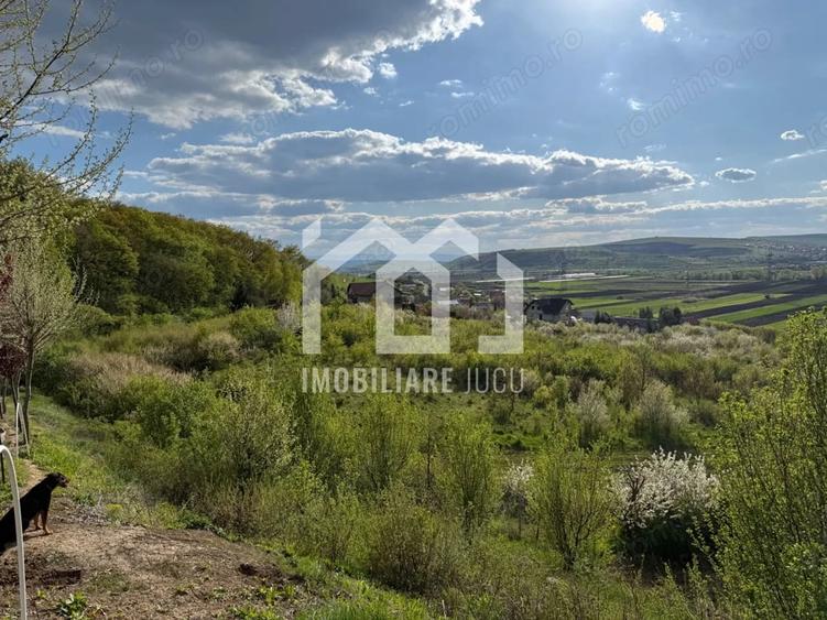Teren de 1450 mp, în Jucu