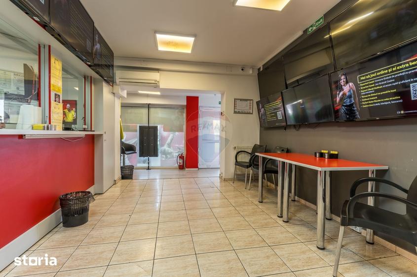 Spațiu comercial, de 50 mp, în Zorleni