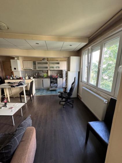 Apartament cu 2 camere semidecomandat în Central