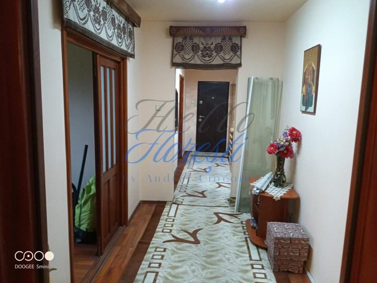 Apartament cu 4 camere decomandat în Mărăști
