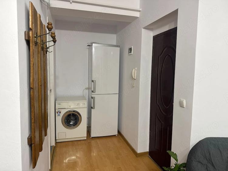Apartament cu 2 camere semidecomandat în Lipovei