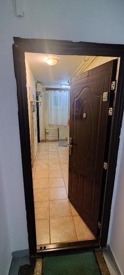 Apartament cu 2 camere decomandat în Drumul Taberei