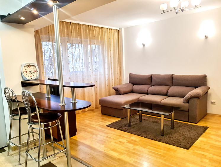Apartament cu 2 camere decomandat în Ștefan cel Mare