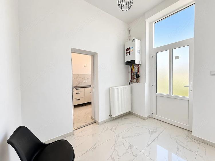 Apartament 2 camere, recent renovat, etaj 1, Bulevardul Revolutiei - 13