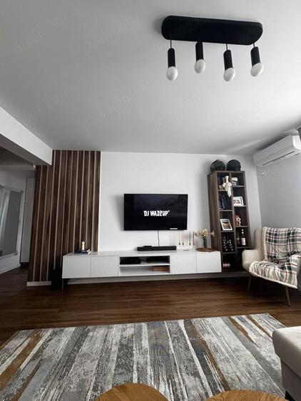 Apartament cu 2 camere decomandat în Rediu