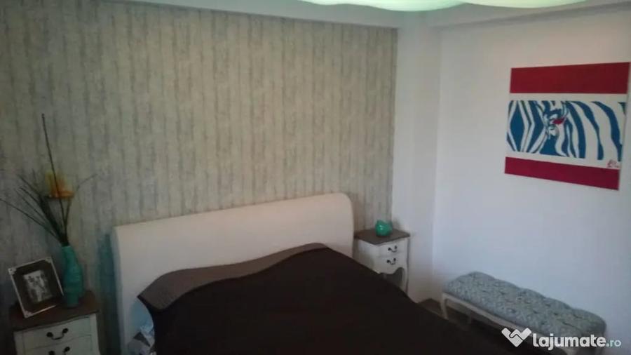 Apartament cu 4 camere decomandat în Bucureștii Noi
