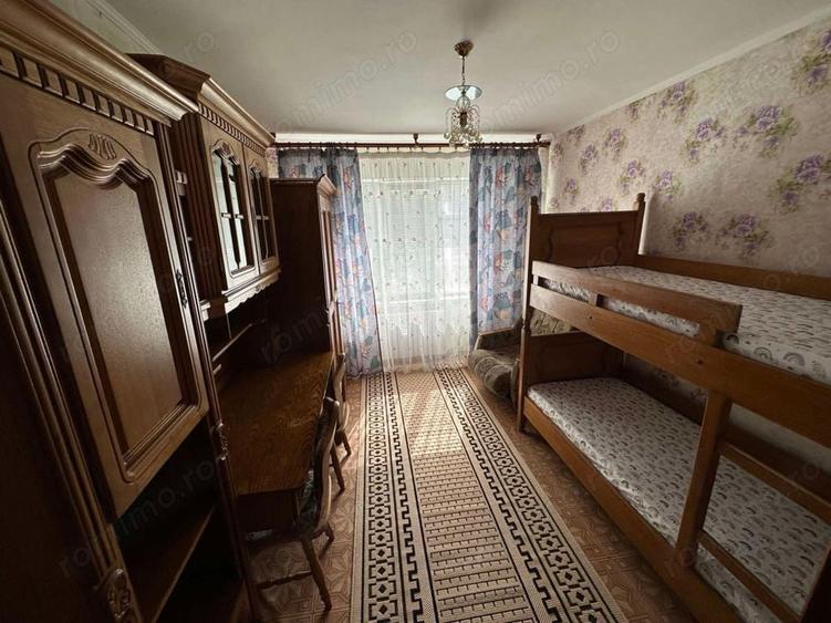 Apartament cu 3 camere în Constructorilor