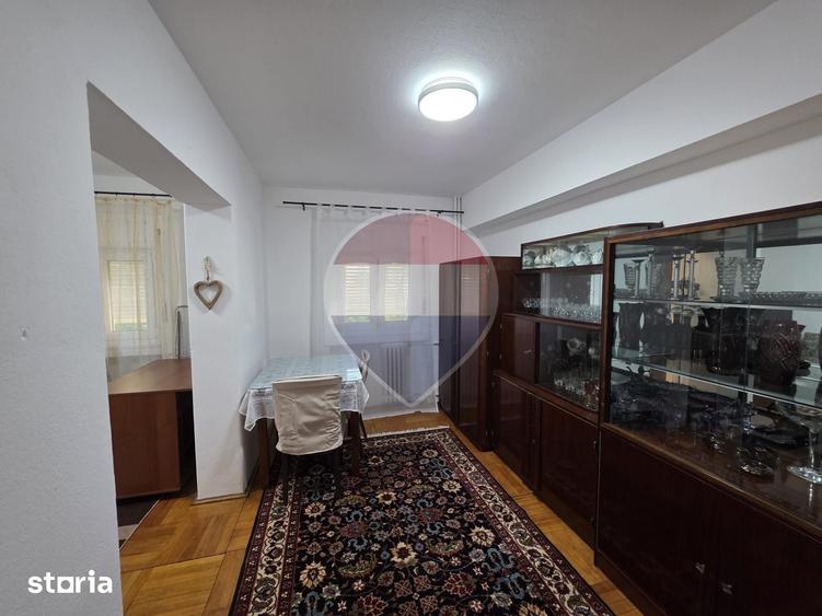 Apartament 3 camere de inchiriat | Ultracentral Arad | Mobilat complet - 9