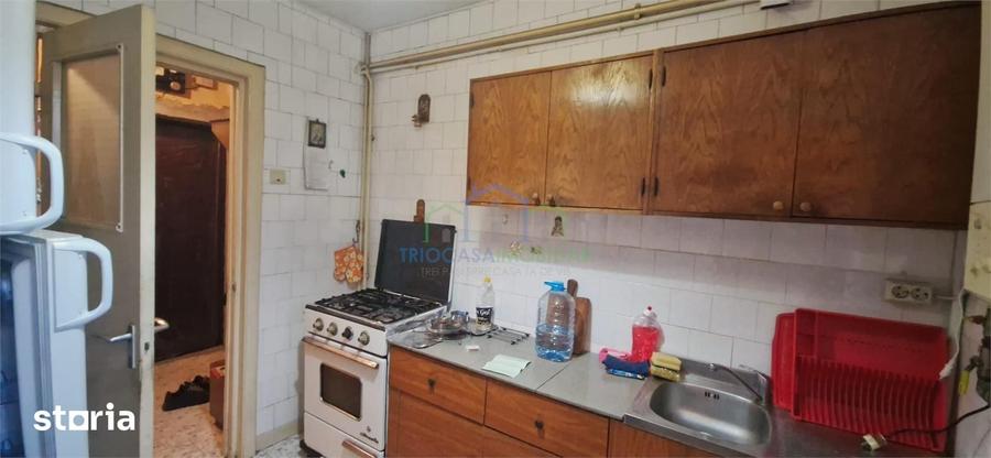 Apartament cu 3 camere decomandat în Gării