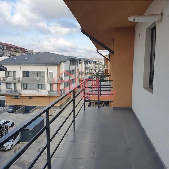 Apartament cu 2 camere decomandat în Fundeni