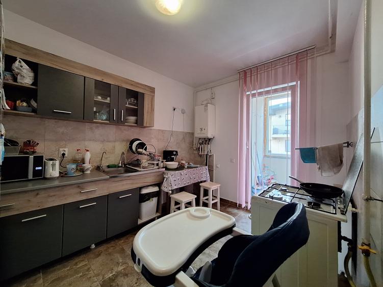 Apartament cu 2 camere decomandat, mobilat în Florești — fotografia 3