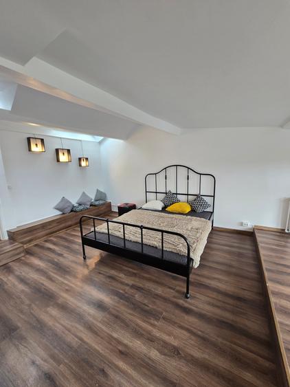 Apartament cu 4 camere decomandat, mobilat în Pipera
