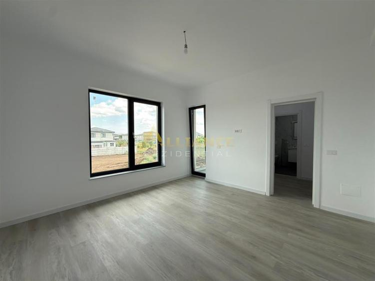 Casă individuală cu 5 camere cu Teren 360 Mp în Berceni