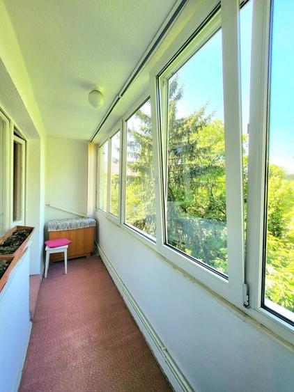 Apartament cu 2 camere semidecomandat în Est