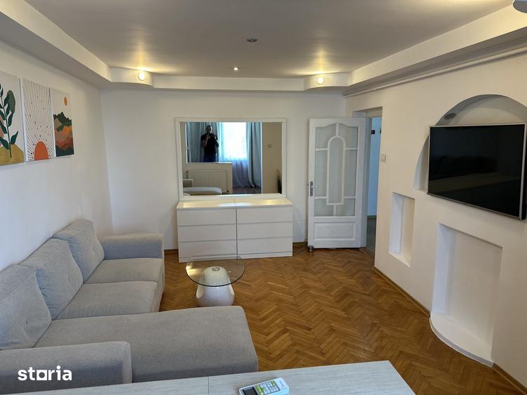 Apartament cu 2 camere decomandat în Viziru 2