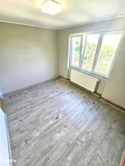 Apartament cu 2 camere decomandat în Botizului