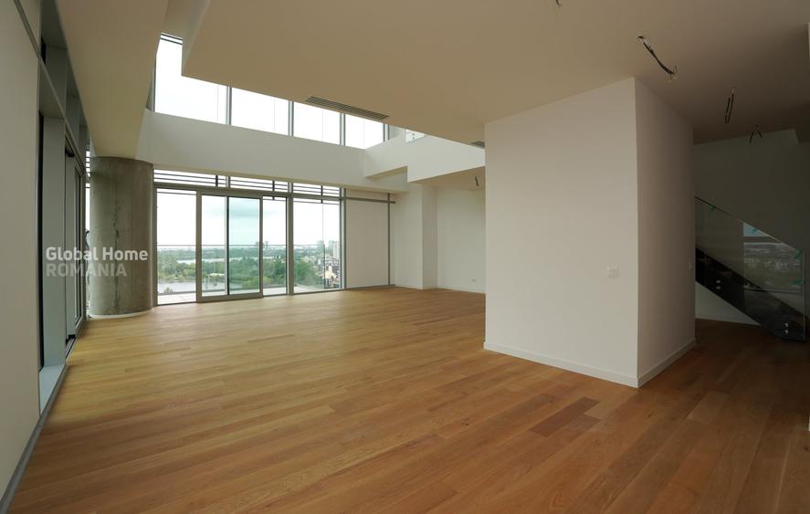 Penthouse cu 4 camere decomandat în Aviației