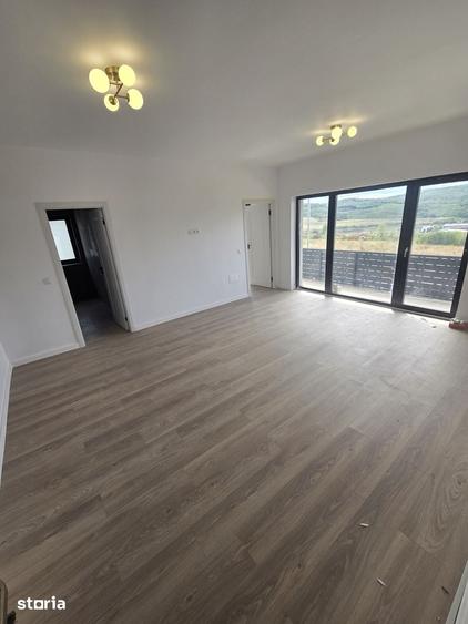 Apartament cu 2 camere decomandat în Baciu