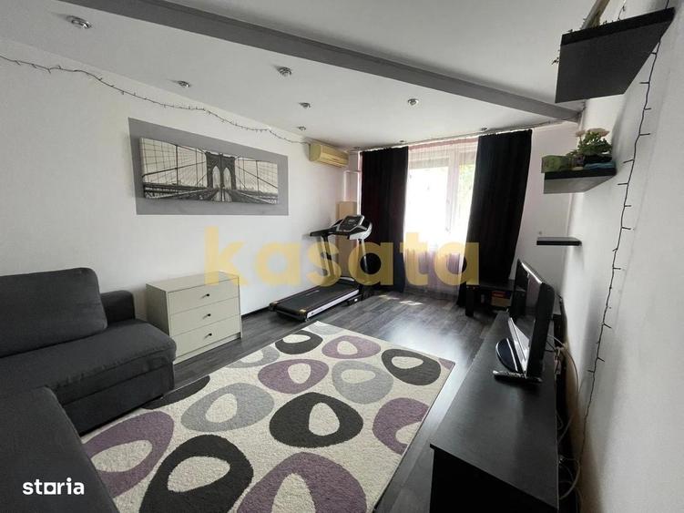 Apartament cu 2 camere decomandat în 1 Decembrie 1918